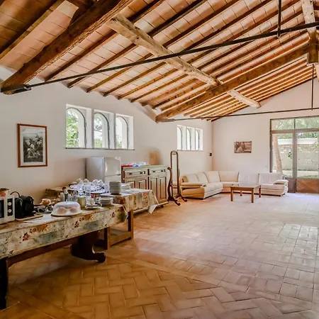 Hotiday Podere Aparthotel 3*